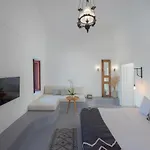 Nano Hotel 3*