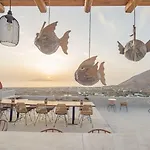 Nano Hotel