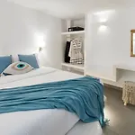 Nano Hotel 3*