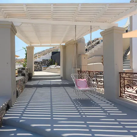 Nano Hotel 3*