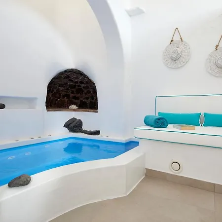 Nano Hotel
